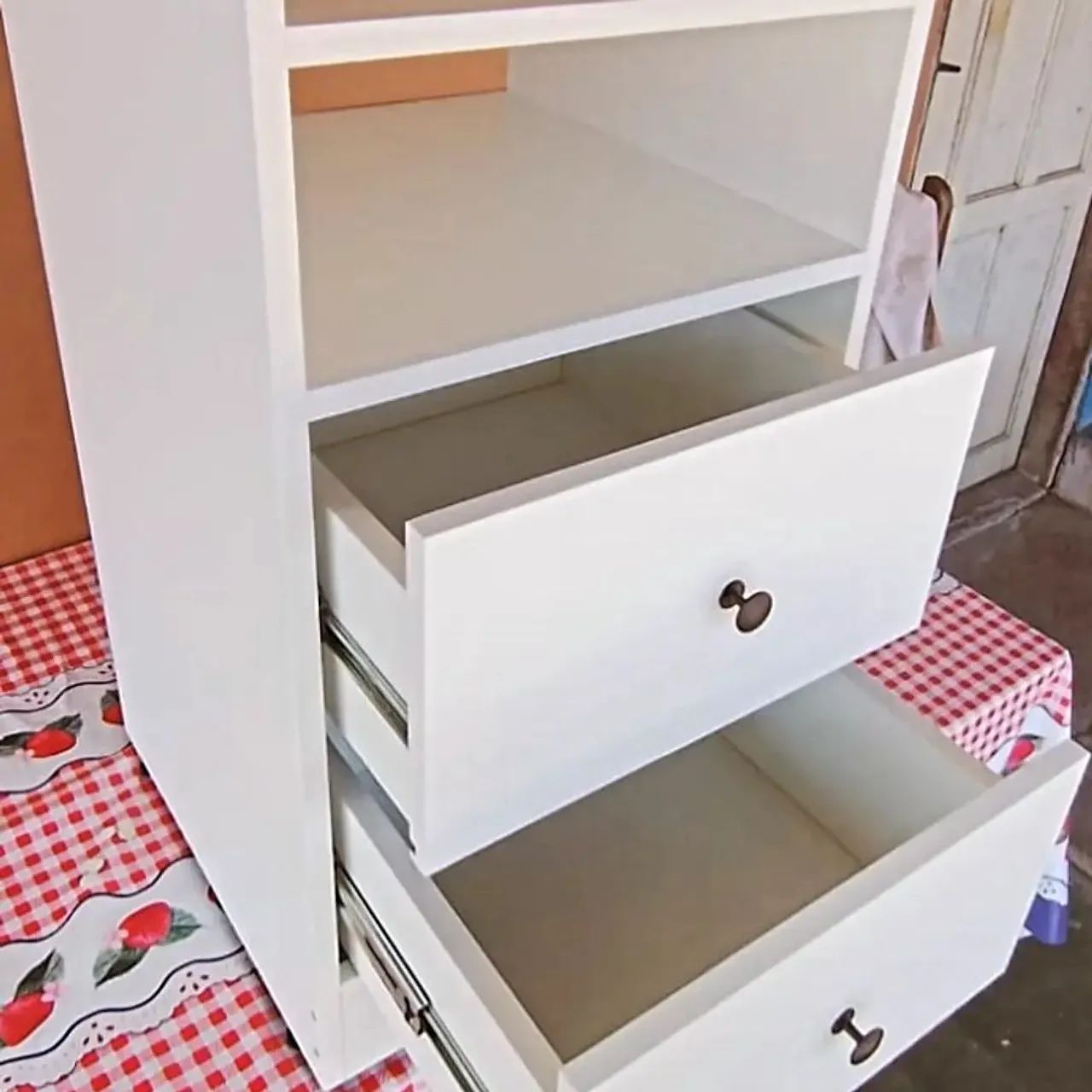 Mesa de cabeceira de cama  - Foto 3