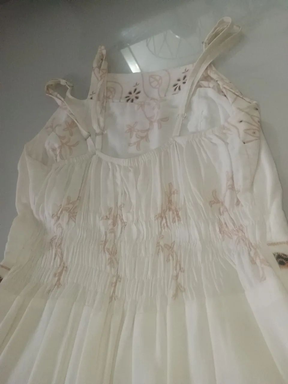 Lindo vestido semi-novo  - Foto 3