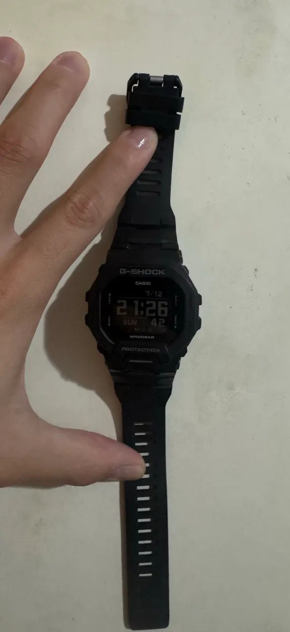 Relógio Casio G Shock GBD-200 com bluetooth e contador de passos