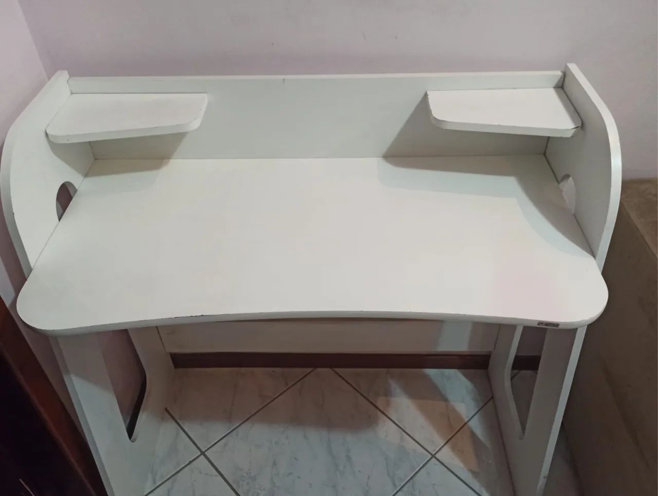 Escrivaninha perfeita para escritório!
