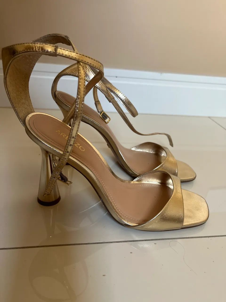 VENDO SANDÁLIA AREZZO - Foto 5