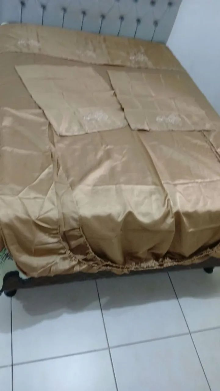 Vendo kit de cama de casal - Foto 3