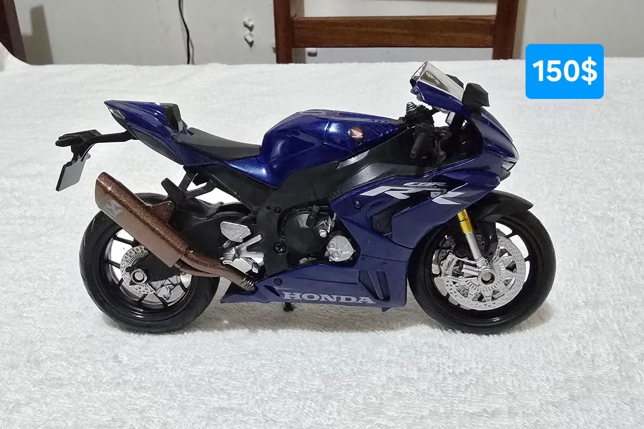 Moto miniatura Honda CBR1000RR-R Fireblade  - Foto 4