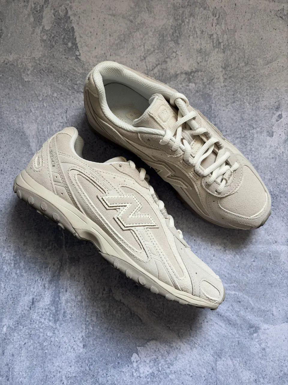 New Balance 204l "timberwolf" - 37