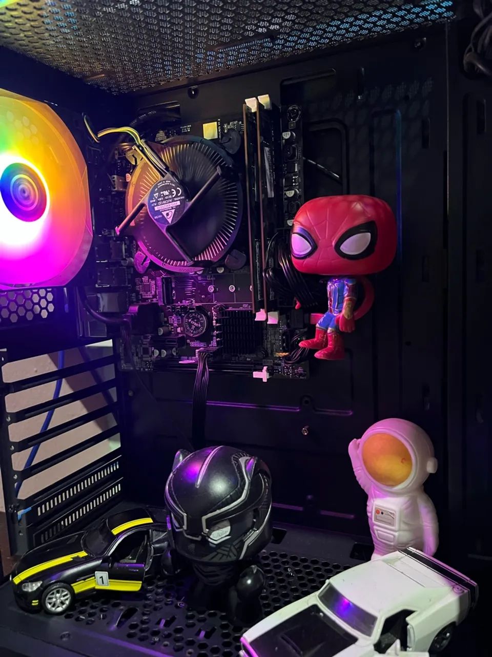 Pc Gamer muito top rodando jogos e programas  - Foto 3