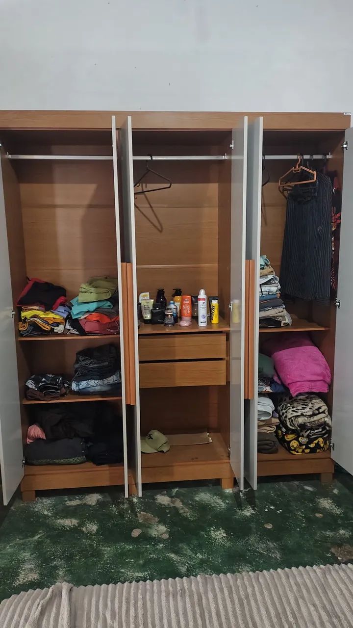 Guarda roupa 6 portas  - Foto 3