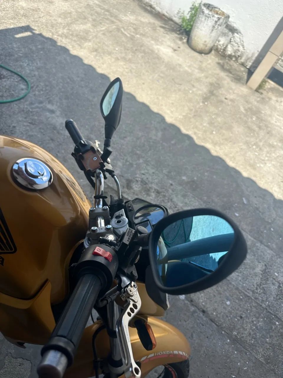 CB300R 2010  - Foto 3