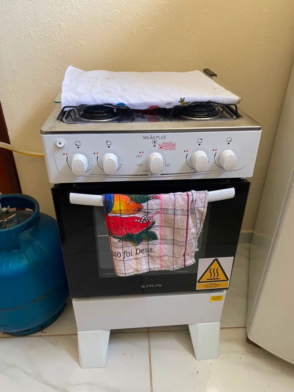 Armário de cozinha e fogão  - Foto 5