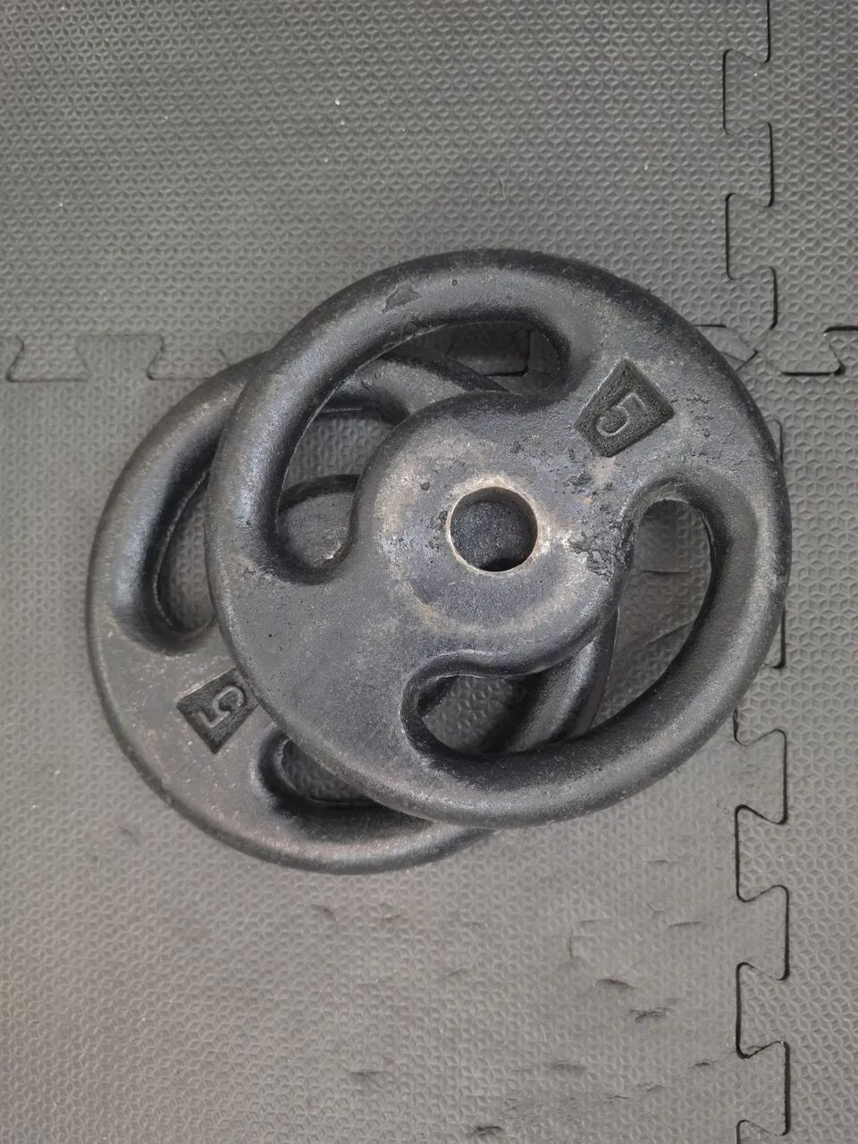 Par de anilhas pintadas ferro(5kg cada)