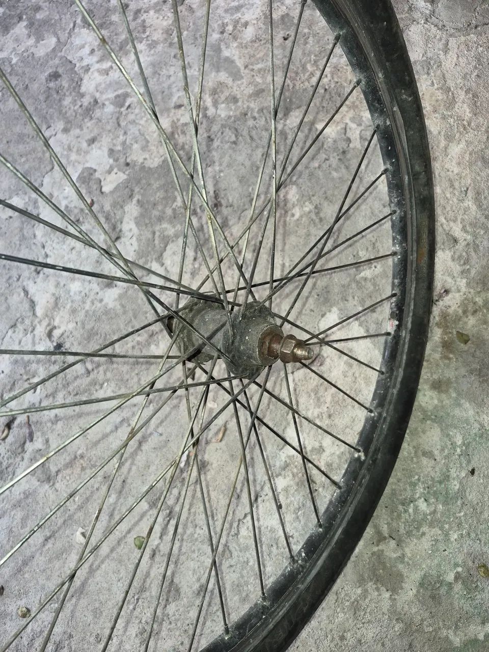 Rodas de Bicicleta usadas aro 26 completa - Foto 6