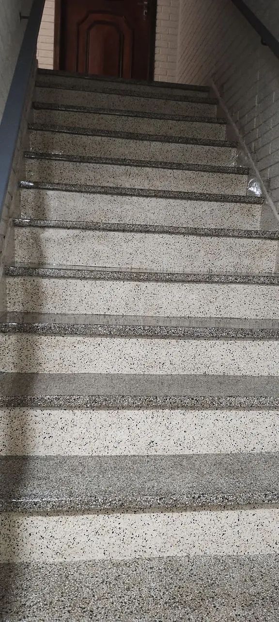 Escada de Granilite restauração e novo  - Foto 2