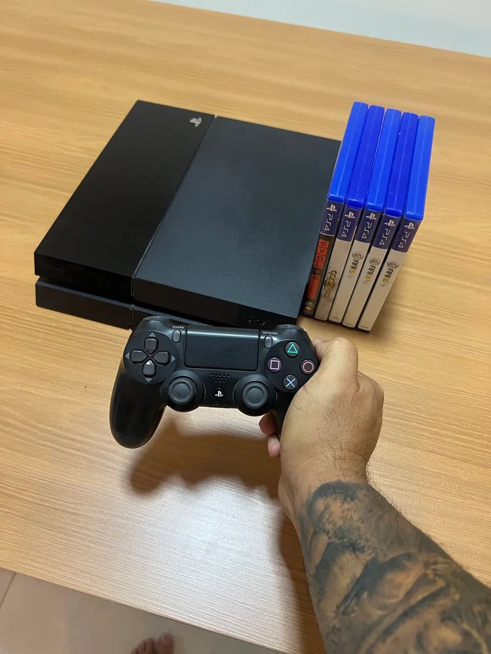 PS4 500g+Jogos e controle original - Foto 3