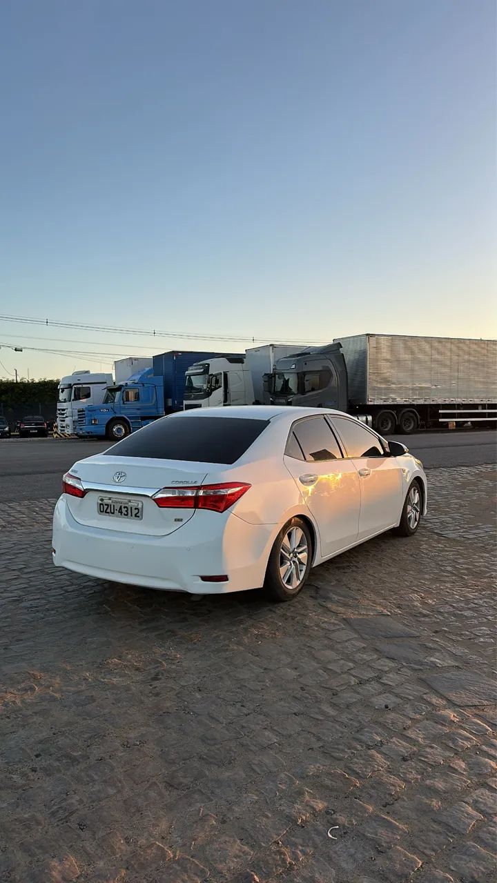 Toyota Corolla Corolla GLi 1.8 Flex 16V Aut. 2015