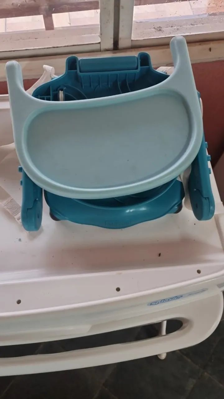 Cadeirinha retrátil azul Chicco - Foto 3