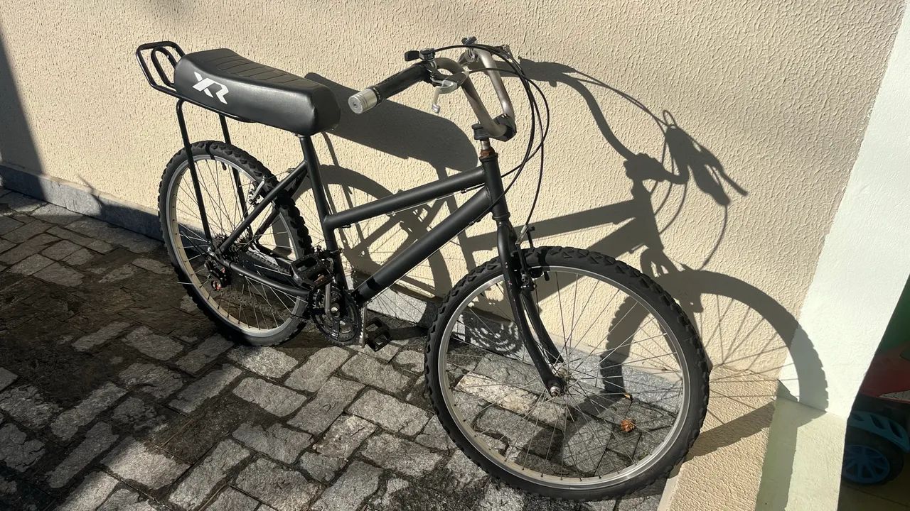 Bicicleta montadinha