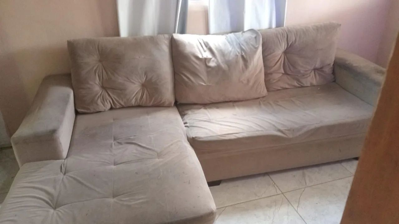 Sofá Para venda.