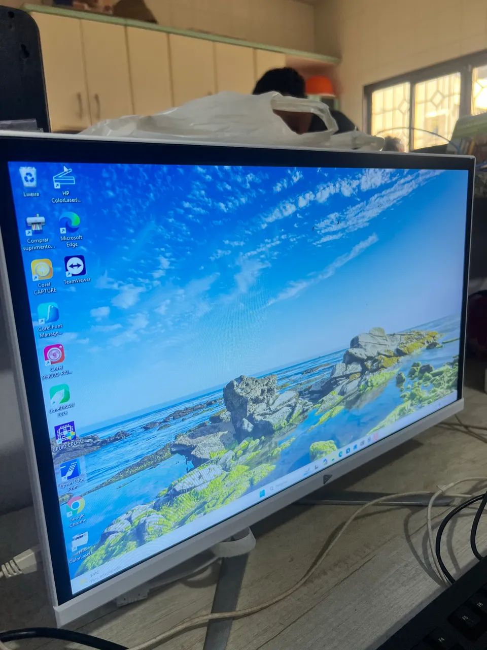 PC AIO MAXIMUS 21.5?