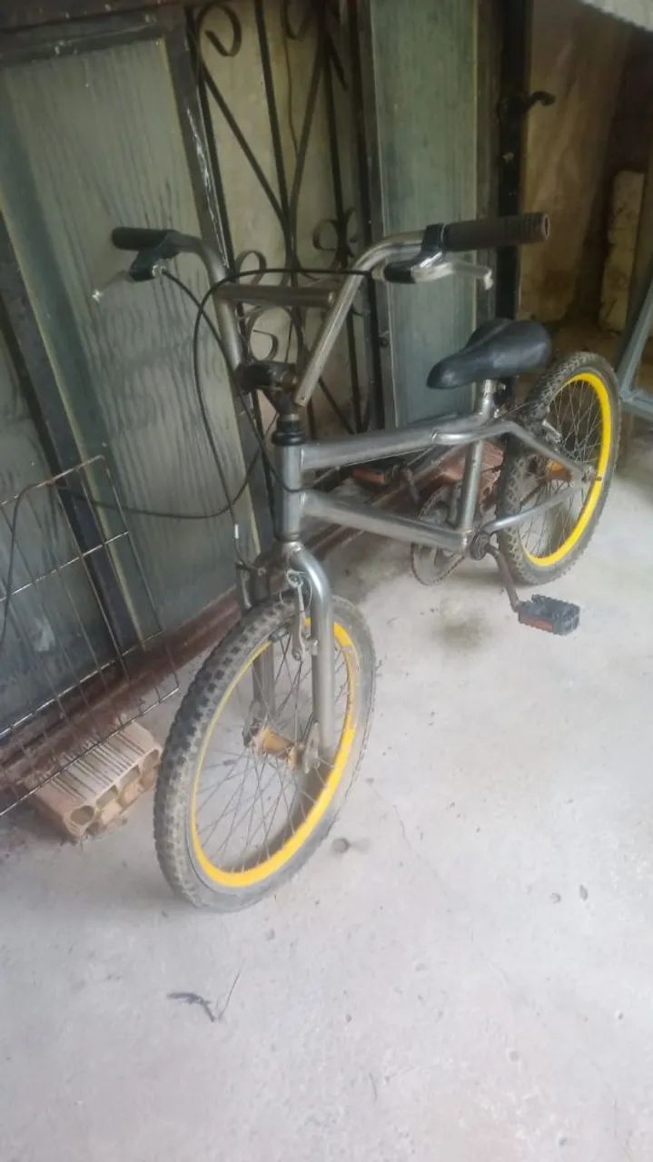 Bicicleta BMX 