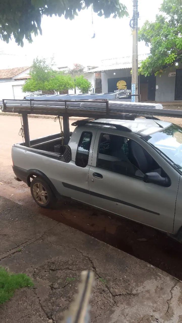 Forro de PVC e acartonado e pintor.