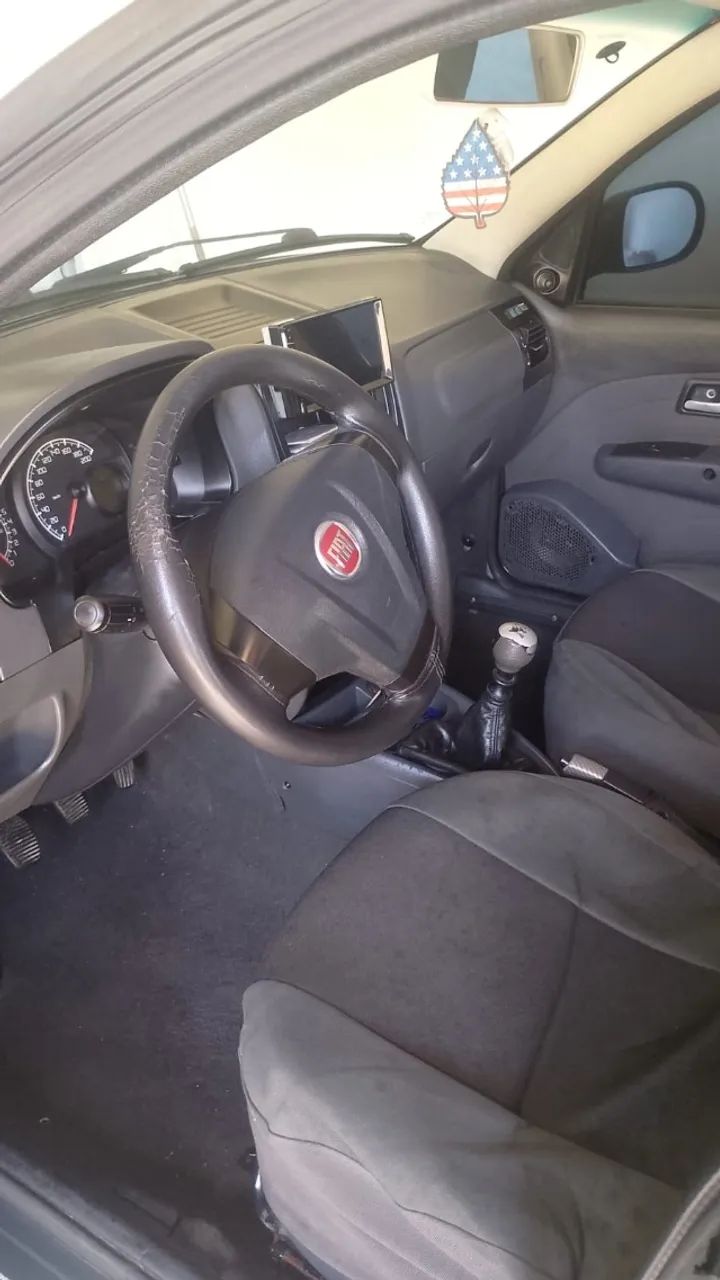 Fiat Siena EL 1.0 MPI Fire Flex 8V 4P 2013 - Foto 4