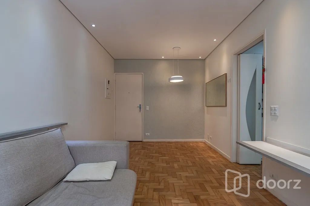 Imóvel na Manuel da Nóbrega com 1 dormitórios e 38m²