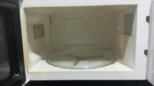 Vendo microondas LG 30l  - Foto 2
