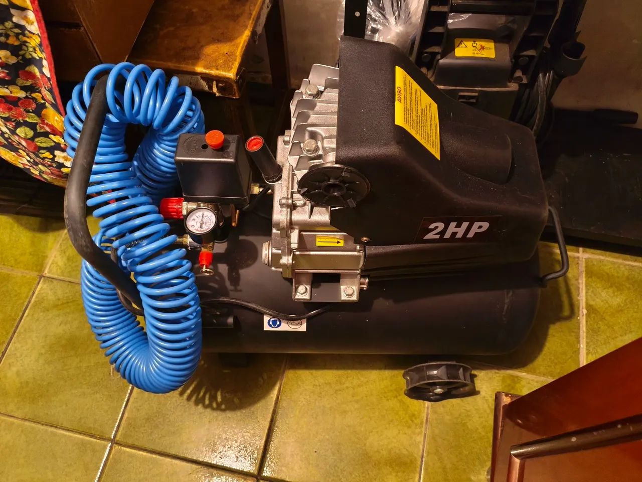 Compressor V8 Brasil V8-8.5/5 - Foto 4