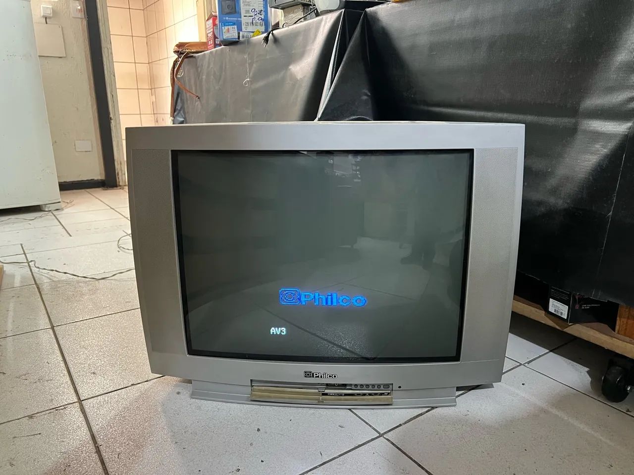 Tv de Tubo Philco CRT 29 Polegadas PCS-2976S - Foto 2