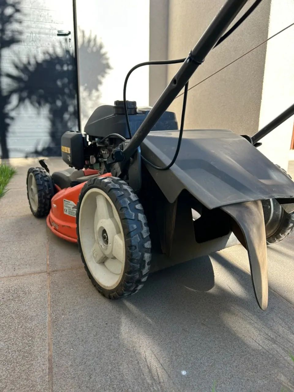 Cortador de Grama Husqvarna AWD - Foto 3