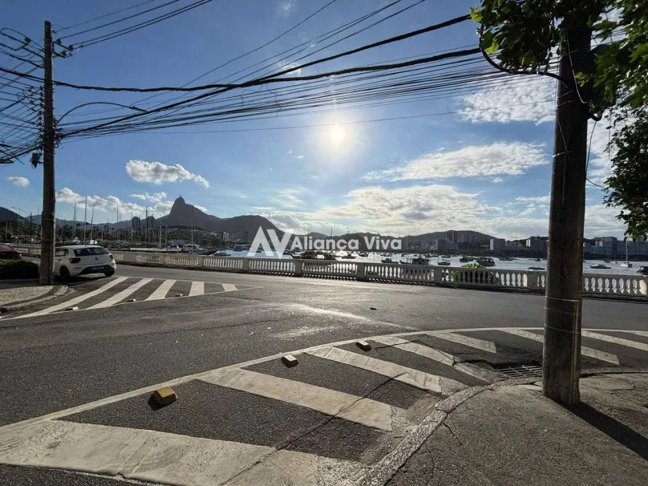 Urca | Apartamento 3 quartos, sendo 2 suites