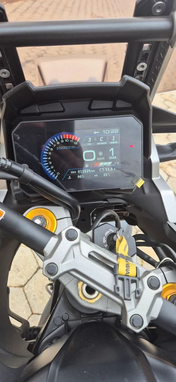 V Strom 1050XT 2025 - Foto 5