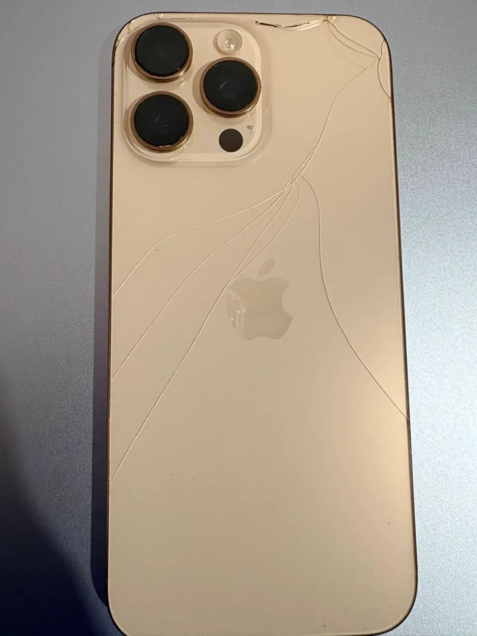 iPhone 16 pro max 258 gb - Celulares e Smartphones - Maracacuera 