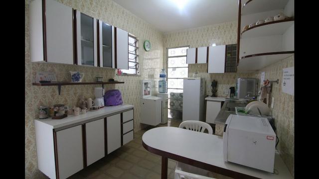 Casa Comercial 8 salas 5 vagas, dormitório, na Dorival Caymme - Foto 12