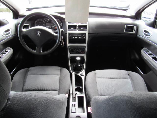 PEUGEOT 307 2010/2011 1.6 PRESENCE 16V FLEX 4P MANUAL - Foto 8