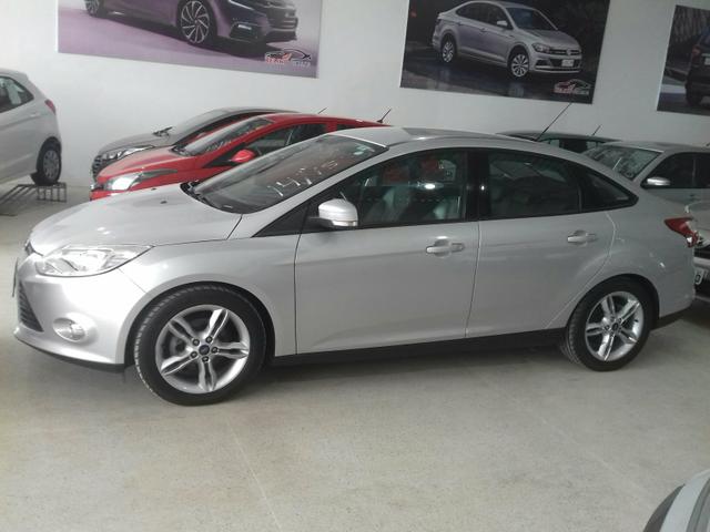 Ford Focus - Foto 2