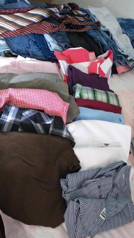 8 calças jeans masculina 15 camisas - Foto 6