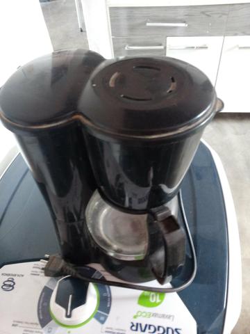 Vendo Cafeteira usada AMVOX