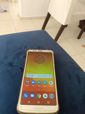 Vendo moto E5 Play
