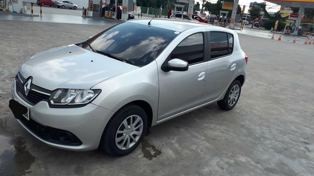 Sandero 1.6 Expression 8 válvulas 14/15 - Foto 4