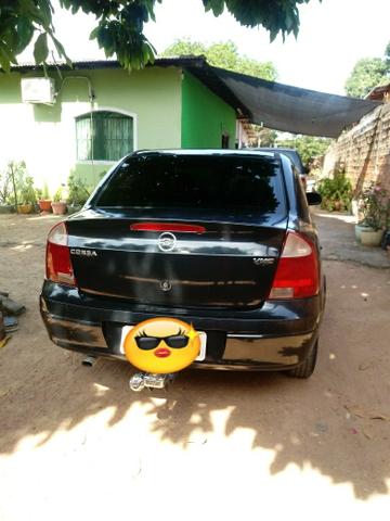 Corsa Sedan Premium 06/06 - Foto 2