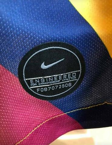 Camisa Barcelona tamanho M - Foto 5