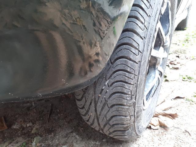 Pálio fire com Ar e gnv 7600
