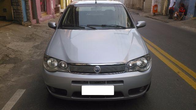 Fiat Siena Hlx 1.8 ano 2007 prata completo troco