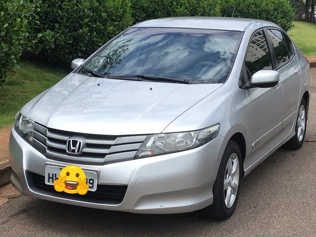 Veículo Honda City DX 2011