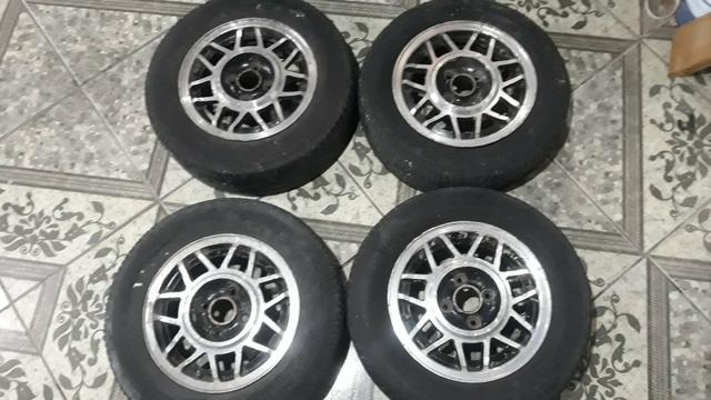 Rodas 13 snowflacke com pneus