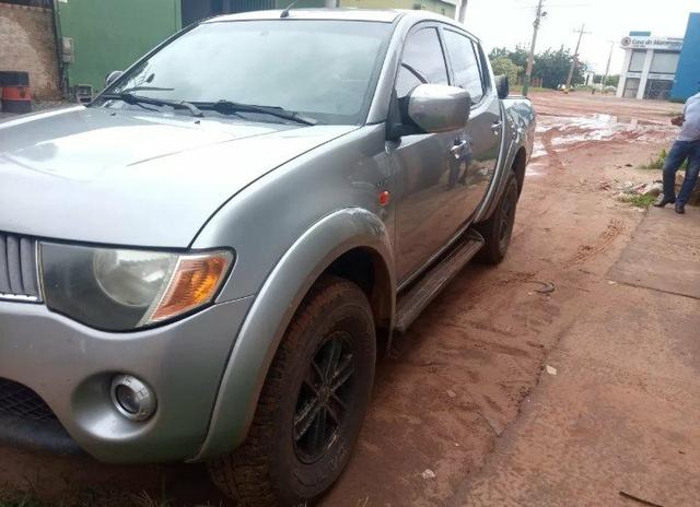 Mitsubishi L200 3.2 Triton Hpe Cab. Dupla 4x4 Aut