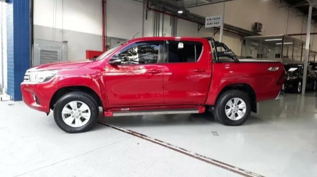 Toyota Hilux 4x4 AUT DIESEL - Foto 3