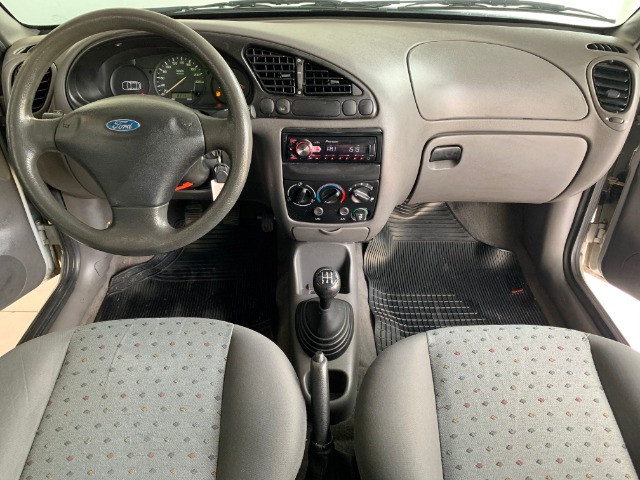 Ford Fiesta Street 1.0 8v 2005, apenas 82.000km, impecável - Foto 8