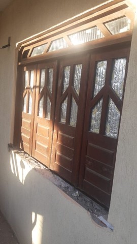 Porta e janela massaranduba 
