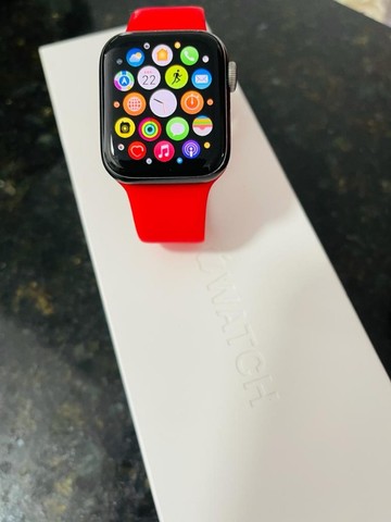 Vendo Apple Watch 5 - Celulares e telefonia - Atiradores, Joinville  1026223485 | OLX